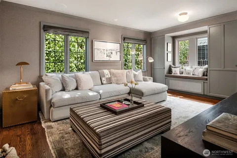 $3,975,000 | 115 Dorffel Drive East, Seattle, WA 98112