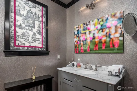 $3,975,000 | 115 Dorffel Drive East, Seattle, WA 98112