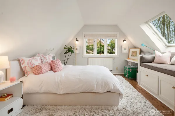 $3,975,000 | 115 Dorffel Drive East, Seattle, WA 98112