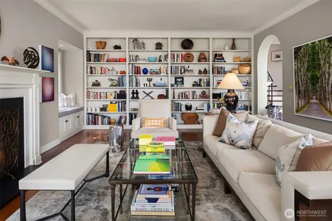 $3,975,000 | 115 Dorffel Drive East, Seattle, WA 98112