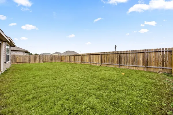 $295,000 | 15837 Roberto Clemente Court, Splendora, TX 77372