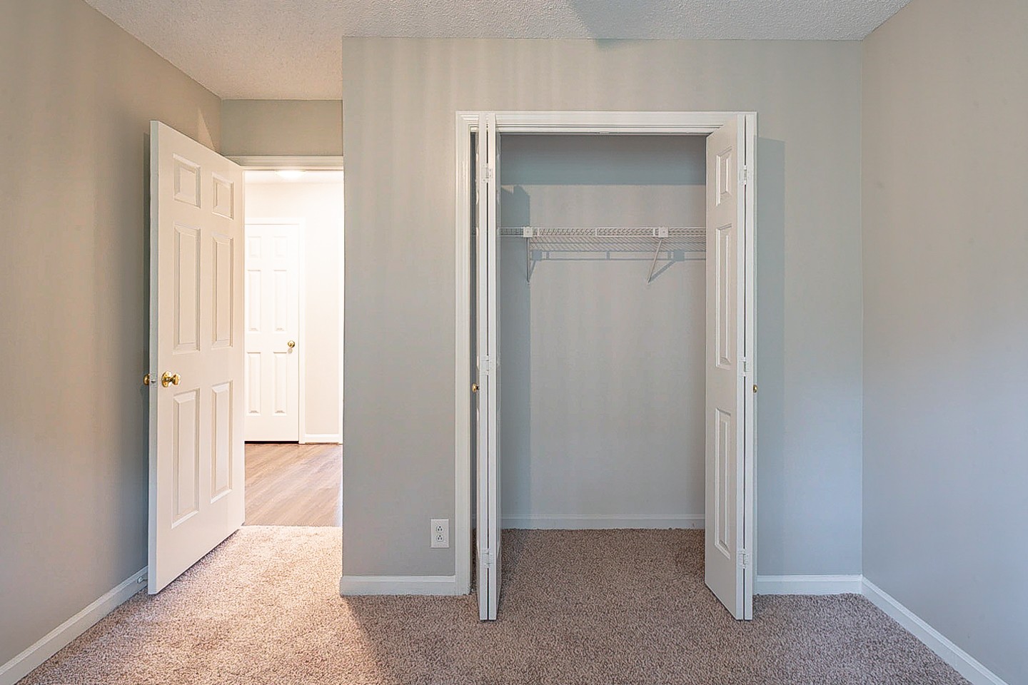 3433 Country Way Road Antioch, TN 37013 - Photo 18 of 29 a view of a room with closet