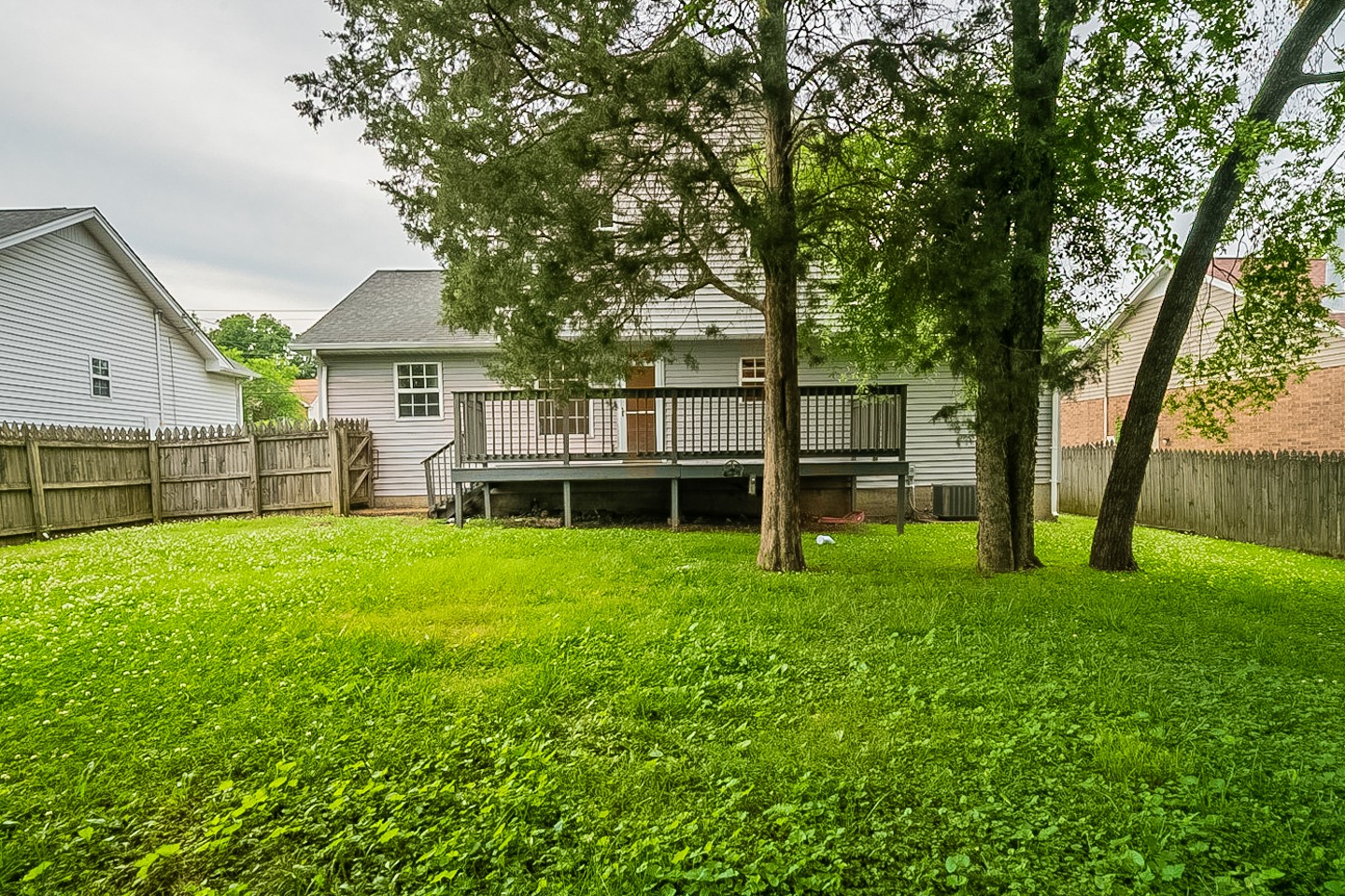 3433 Country Way Road Antioch, TN 37013 - Photo 7 of 29 front view of a house with a yard