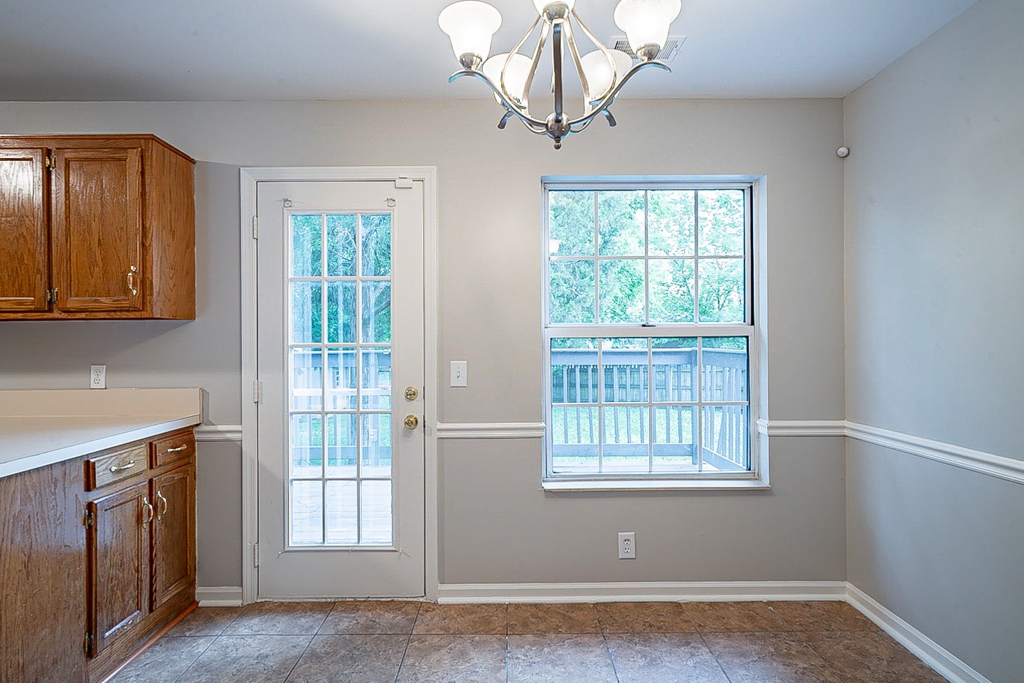 3433 Country Way Road Antioch, TN 37013 - Photo 8 of 29 a view of an empty room with a window
