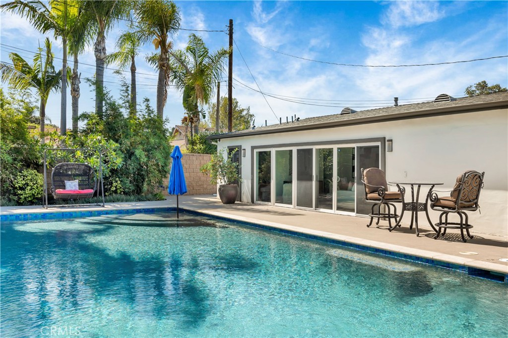 1391 Deborah Drive North Tustin, CA 92705 - Photo 40 of 56 a house view with a garden space