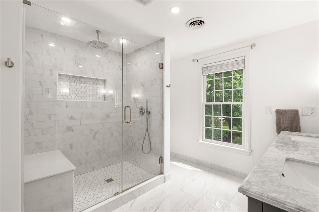 419 Hudson Road Sudbury, MA 01776 - Photo 21 of 42