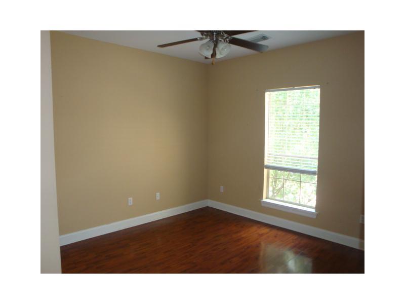 565-a-b Ramon Street Mandeville, LA 70448 - Photo 3 of 13 Gallery Image 3