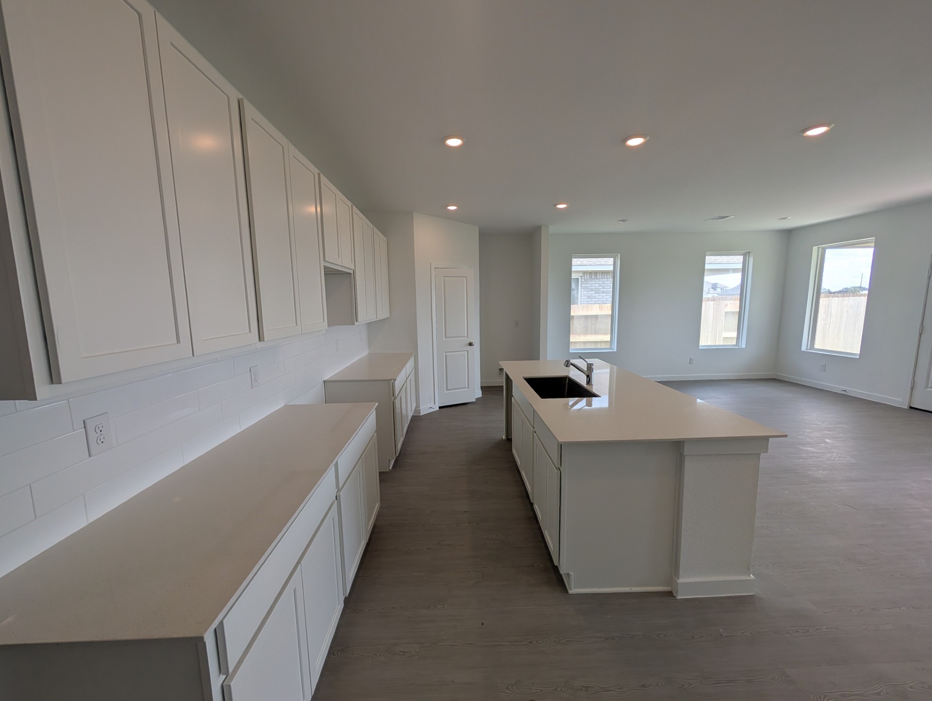 10627 Summers Way Beasley, TX 77417 - Photo 3 of 20