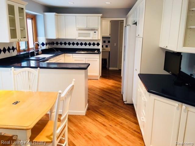 740 Timberline Drive Rochester Hills, MI 48309 - Photo 24 of 48