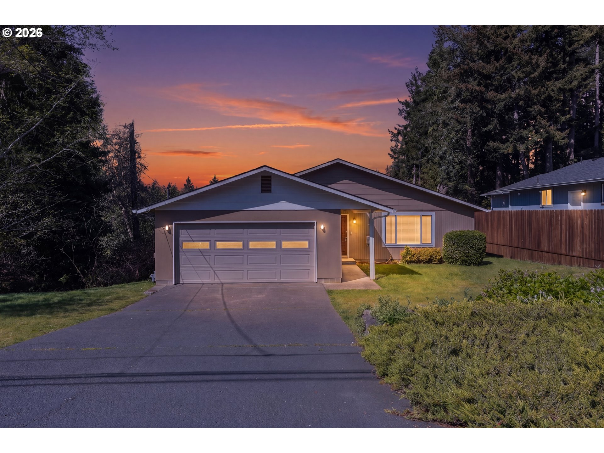 3570 Ash Street North Bend, OR 97459 - Photo 1 of 37
