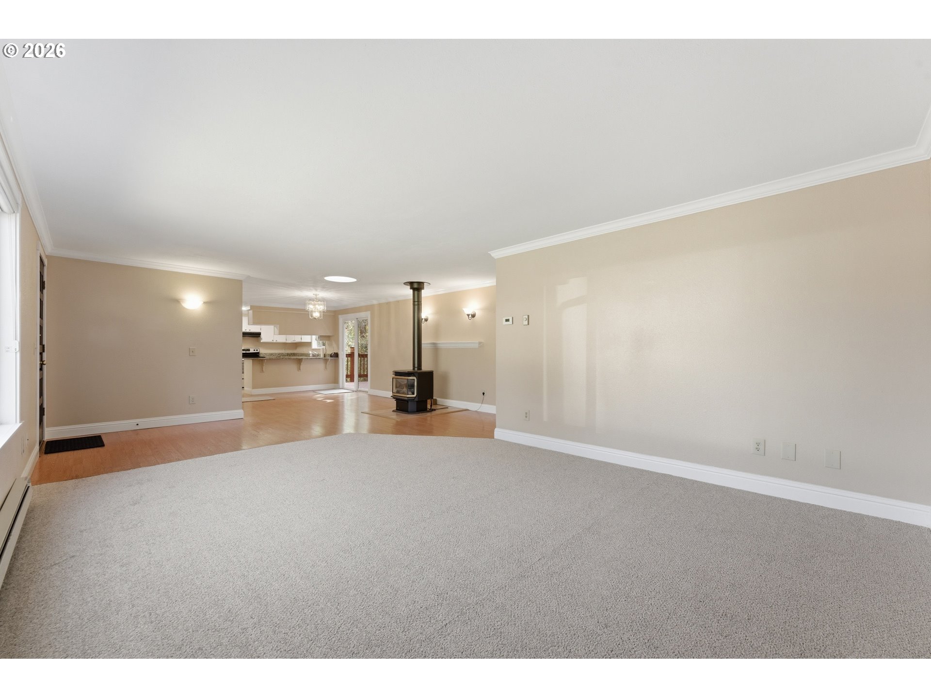 3570 Ash Street North Bend, OR 97459 - Photo 8 of 37