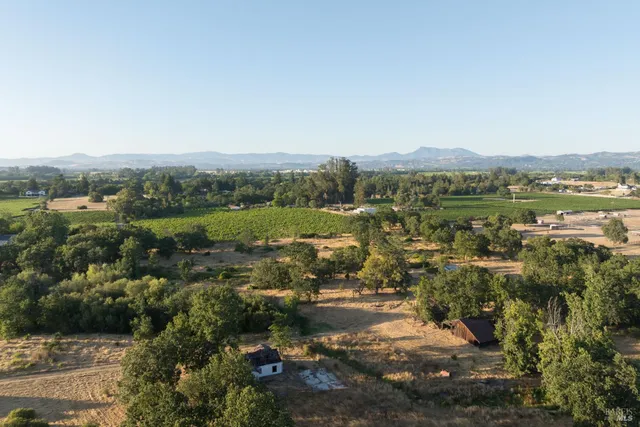 $1,650,000 | 2220 Oakwild Lane, Santa Rosa, CA 95401