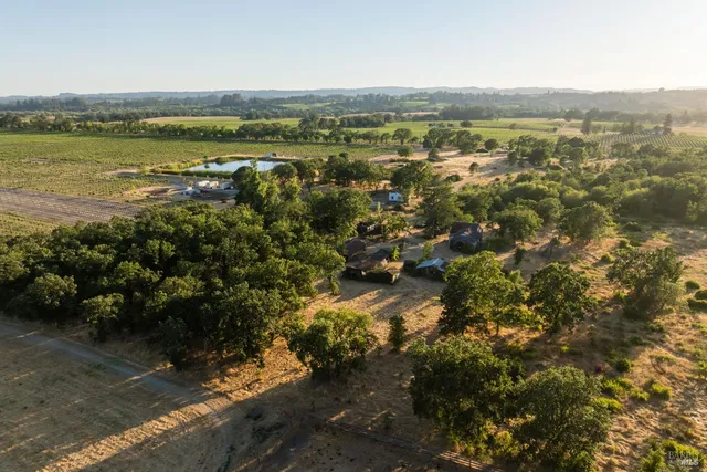 $1,650,000 | 2220 Oakwild Lane, Santa Rosa, CA 95401