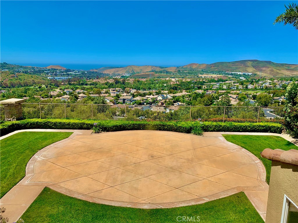 24 Calle Pacifica San Clemente, CA 92673 - Photo 28 of 41 a view of a city