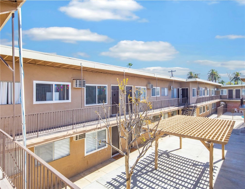 2032 West Linden Street Riverside, CA 92507 - Photo 19 of 66