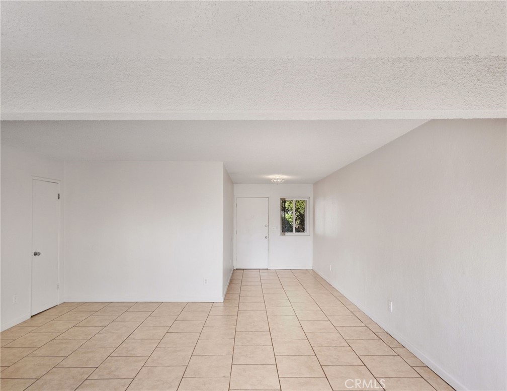2032 West Linden Street Riverside, CA 92507 - Photo 58 of 66 a view of an empty room and window