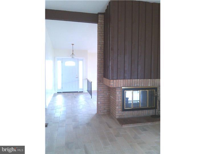 544 Four Mile Branch Road Sicklerville, NJ 08081 - Photo 5 of 13 Gallery Image 5