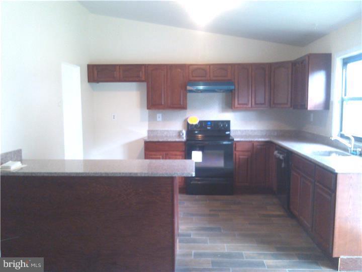 544 Four Mile Branch Road Sicklerville, NJ 08081 - Photo 7 of 13 Gallery Image 7