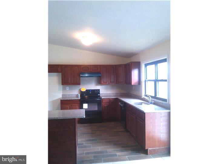 544 Four Mile Branch Road Sicklerville, NJ 08081 - Photo 8 of 13 Gallery Image 8