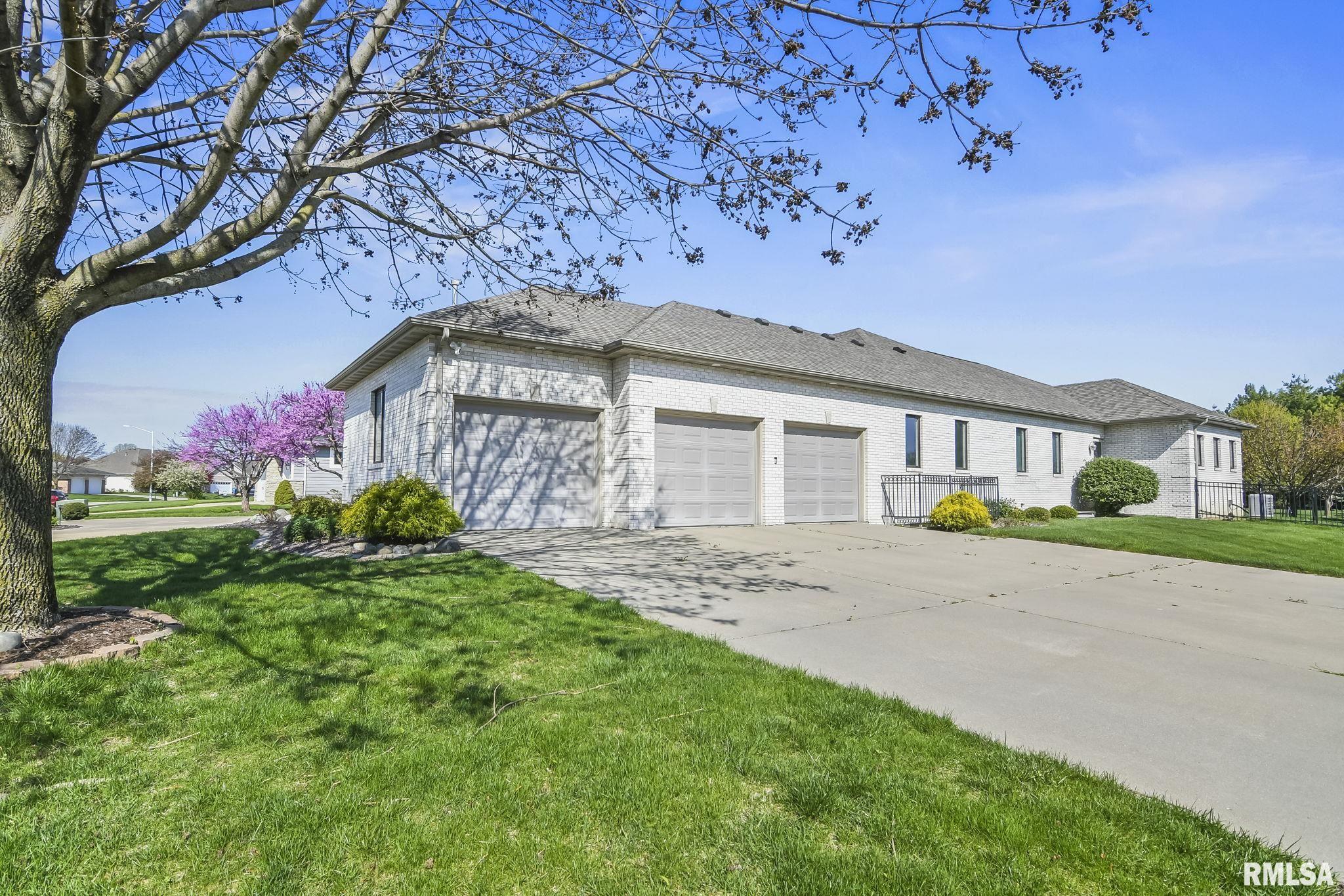 2301 Tara Lane Springfield, IL 62704 - Photo 56 of 92