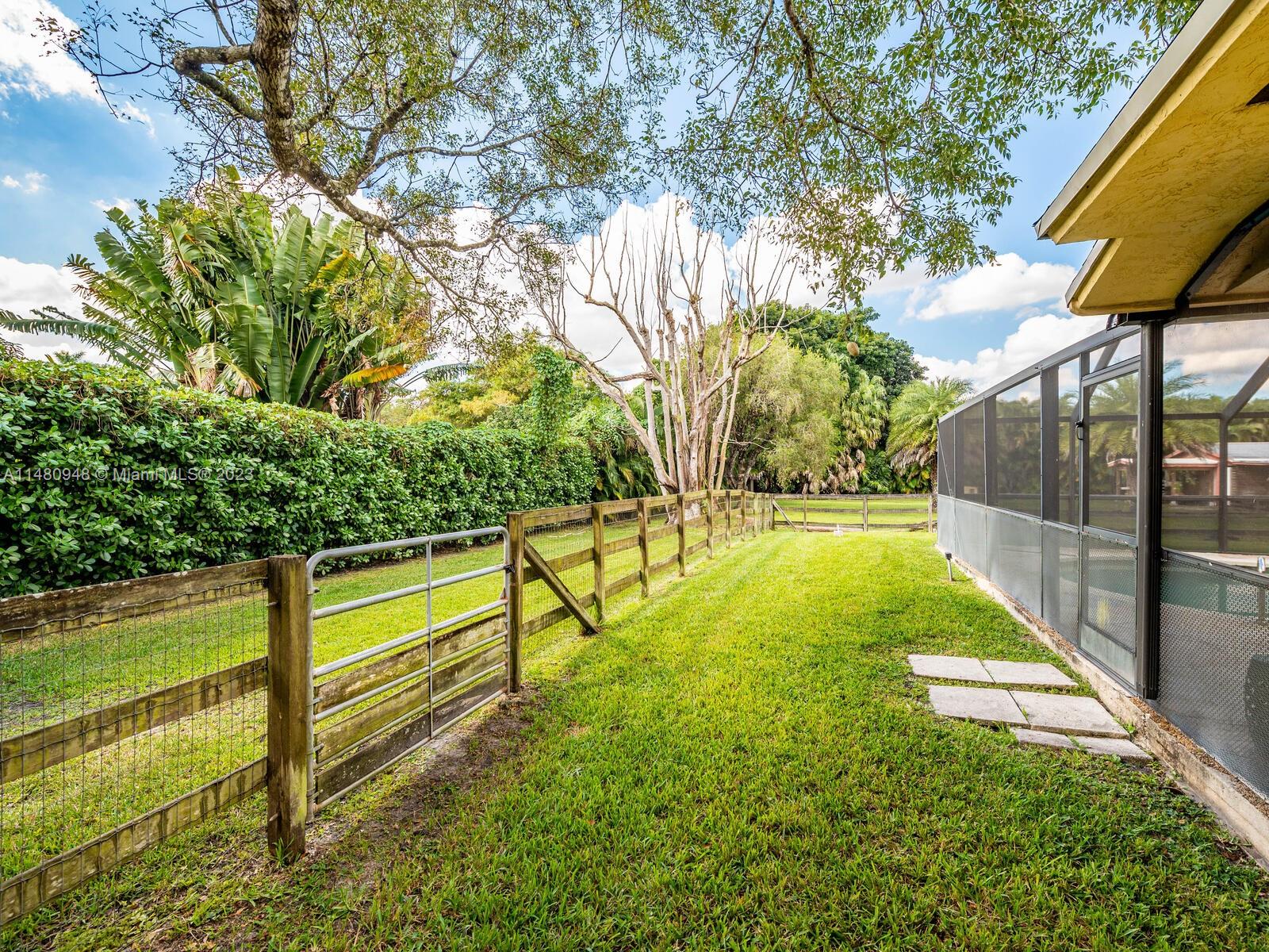 5821 Southwest 162nd Avenue Southwest Ranches, FL 33331 - Photo 40 of 92 Gallery Image 40