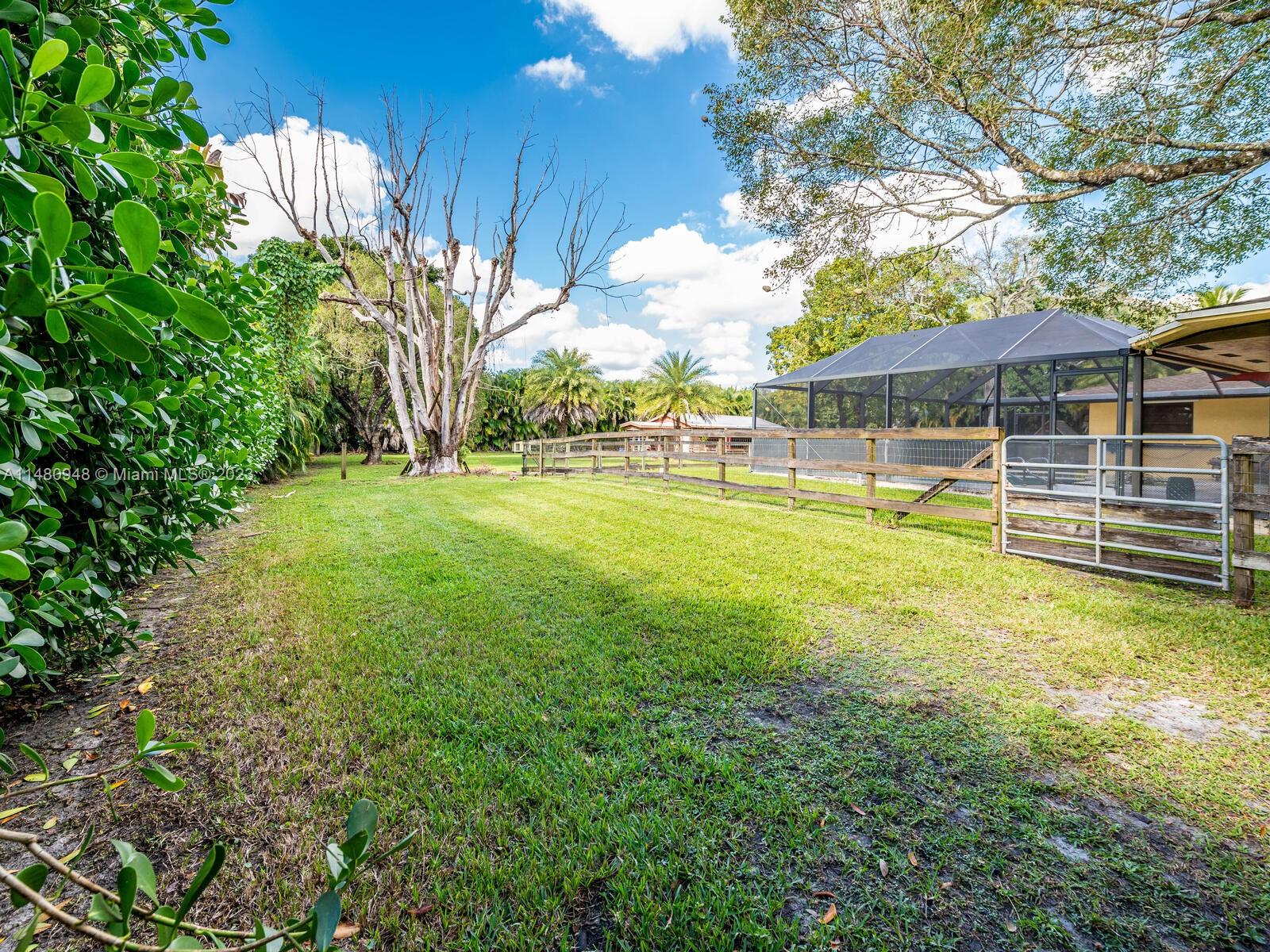 5821 Southwest 162nd Avenue Southwest Ranches, FL 33331 - Photo 41 of 92 Gallery Image 41