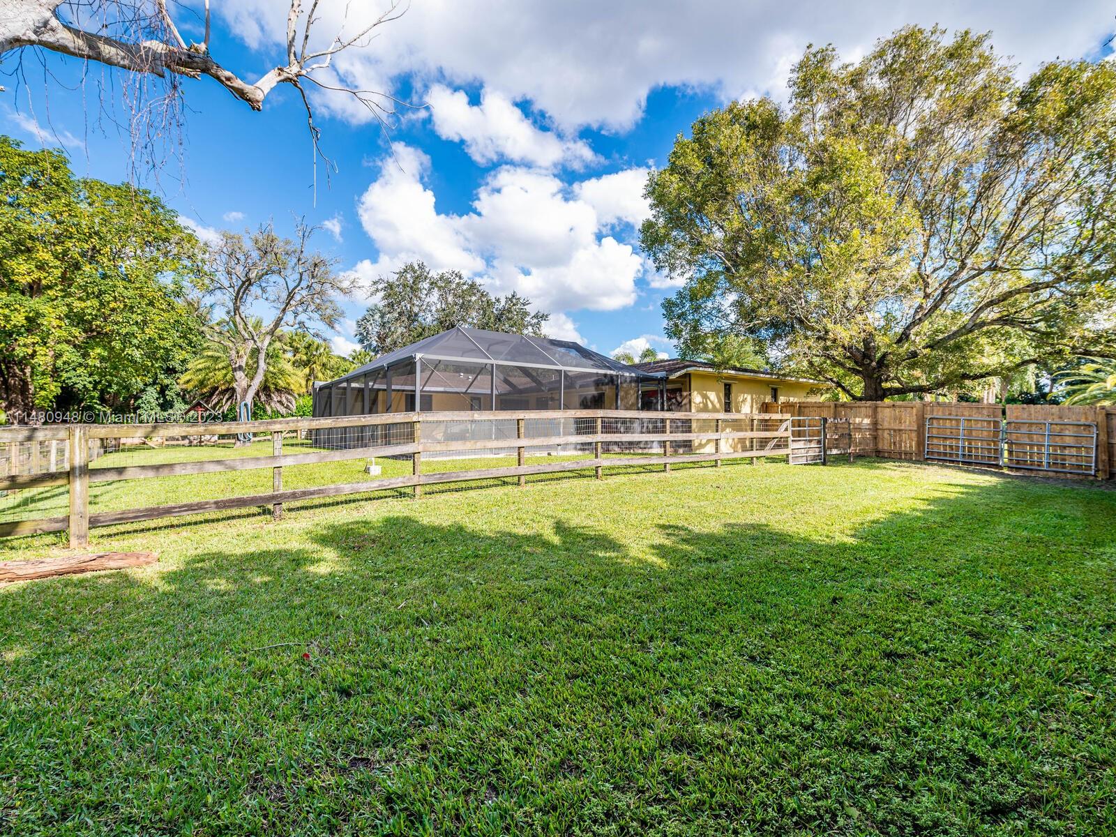 5821 Southwest 162nd Avenue Southwest Ranches, FL 33331 - Photo 42 of 92 Gallery Image 42