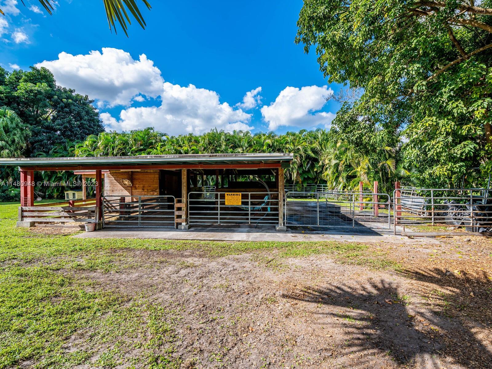 5821 Southwest 162nd Avenue Southwest Ranches, FL 33331 - Photo 51 of 92 Gallery Image 51