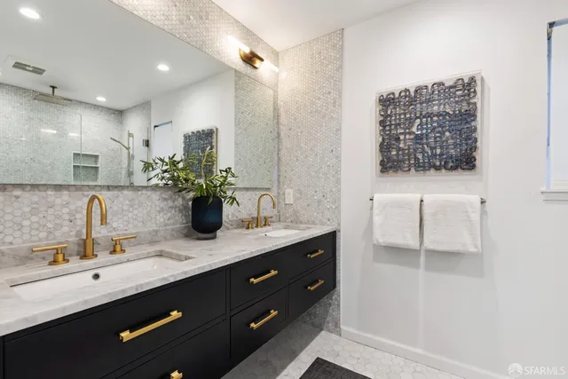 $1,399,000 | 2464 Alida Street, Oakland, CA 94602