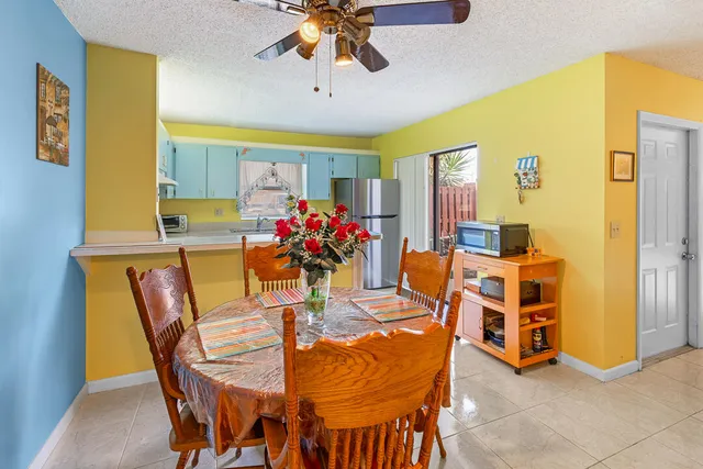 $159,000 | 1402 Nebraska Avenue, Unit 13, Fort Pierce, FL 34950