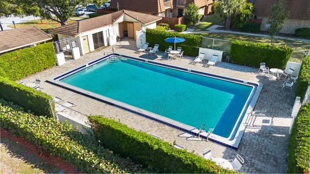 $159,000 | 1402 Nebraska Avenue, Unit 13, Fort Pierce, FL 34950