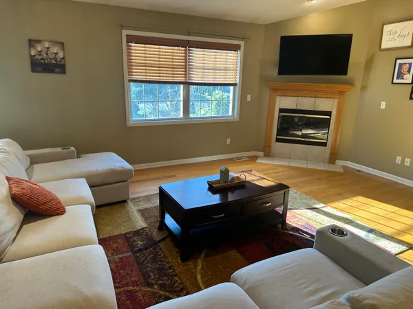 $344,900 | 133 Bingham Drive, Brooklyn, MI 49230