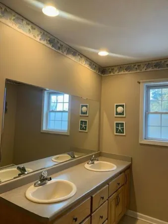 $344,900 | 133 Bingham Drive, Brooklyn, MI 49230