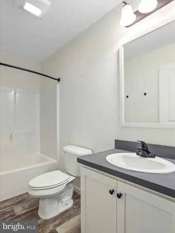 $330,000 | 957 Longview Drive, Berkeley Springs, WV 25411