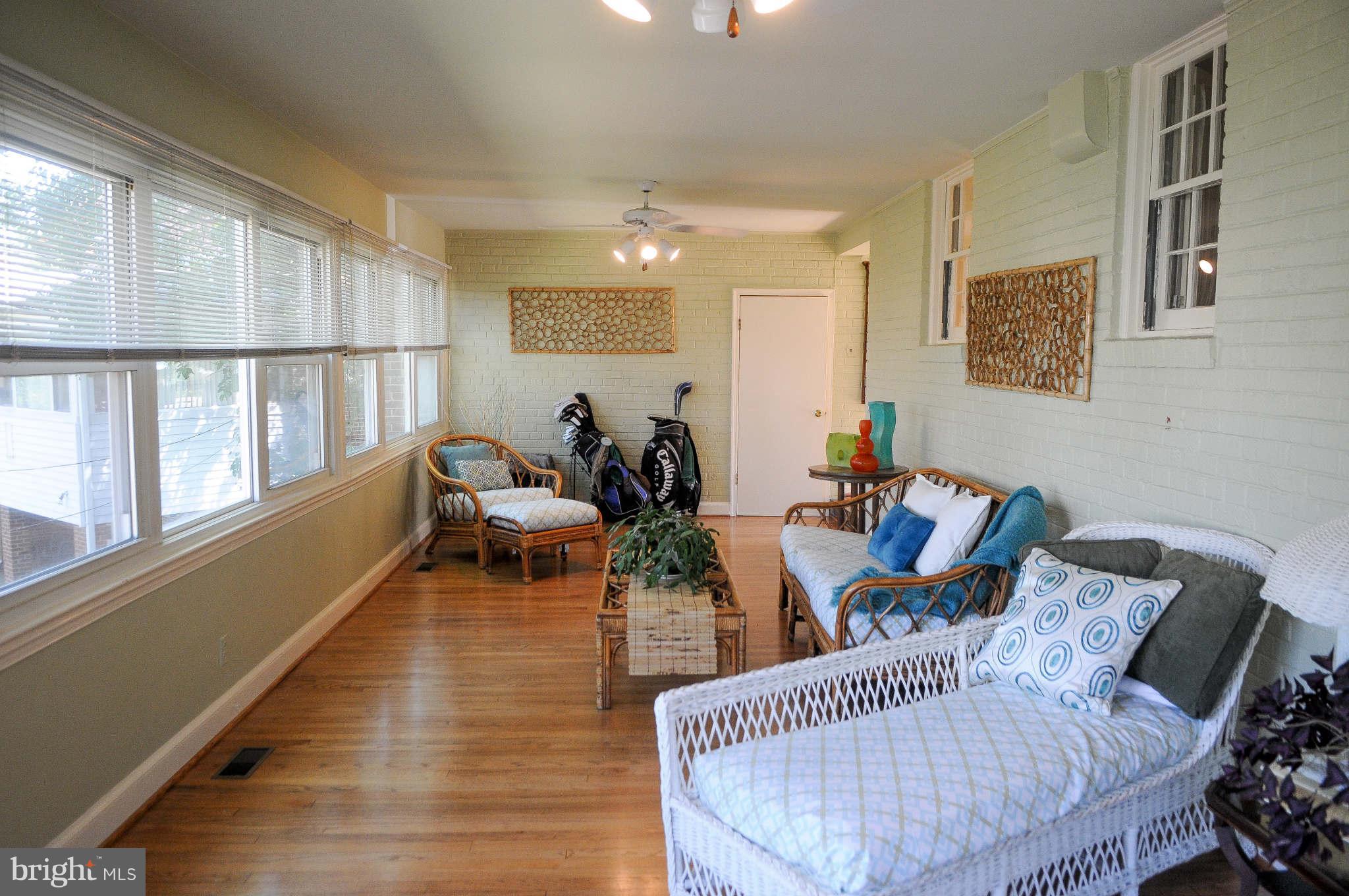 4971 Little Falls Road Arlington, VA 22207 - Photo 9 of 23 Interior (General)