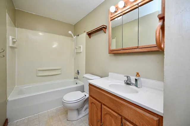 $232,000 | 225 First Street South, Lewiston, MN 55952