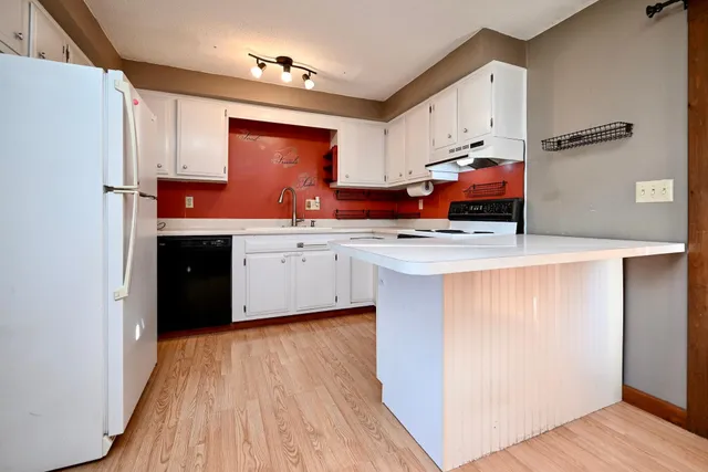 $232,000 | 225 First Street South, Lewiston, MN 55952