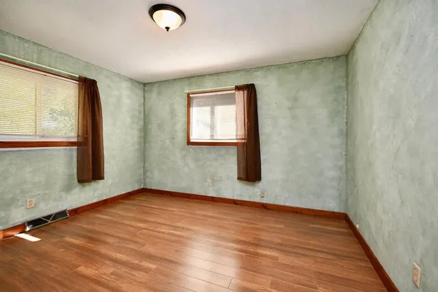 $232,000 | 225 First Street South, Lewiston, MN 55952