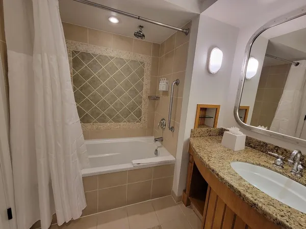 $45,000 | 2400 East Geneva, Unit 1318, Williams Bay, WI 53115