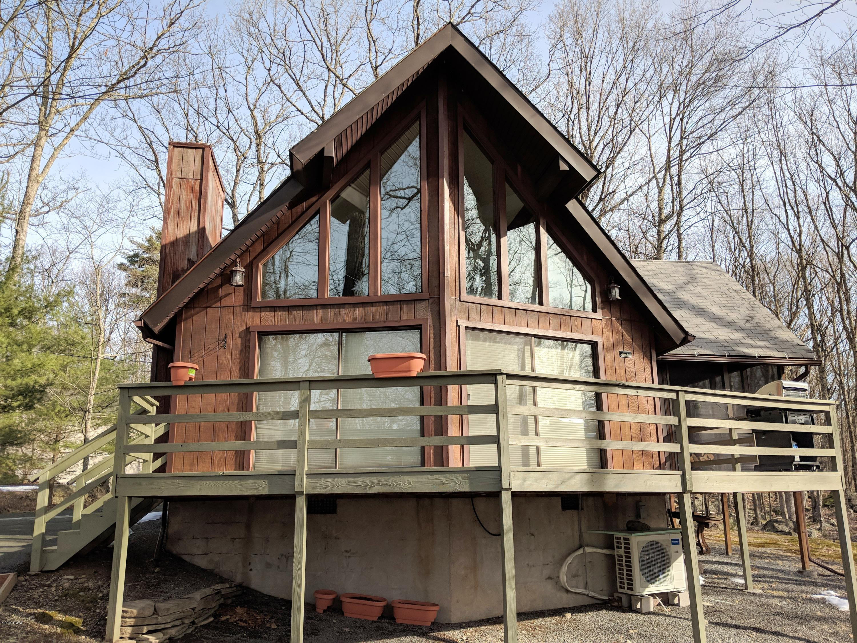 307 Maple Ridge Drive Hawley, PA 18428 - Photo 3 of 36 MAIN VIEW