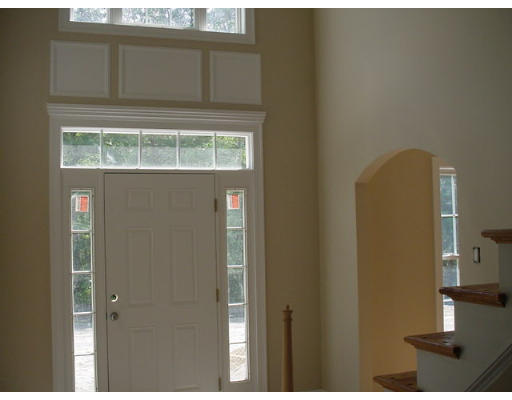 13 Camp Road Foxboro, MA 02035 - Photo 6 of 12 Gallery Image 6