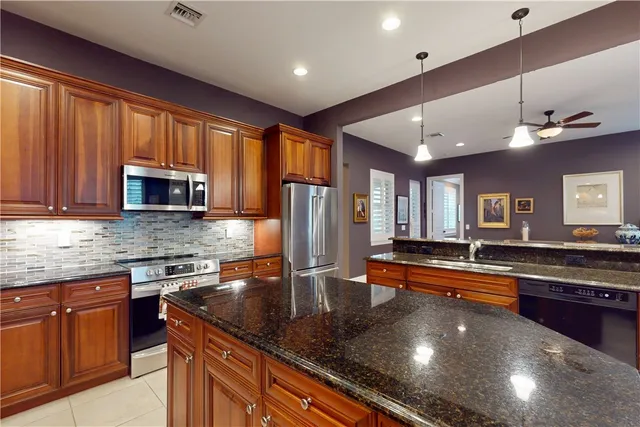 $695,000 | 2815 St Barts Square, Vero Beach, FL 32967