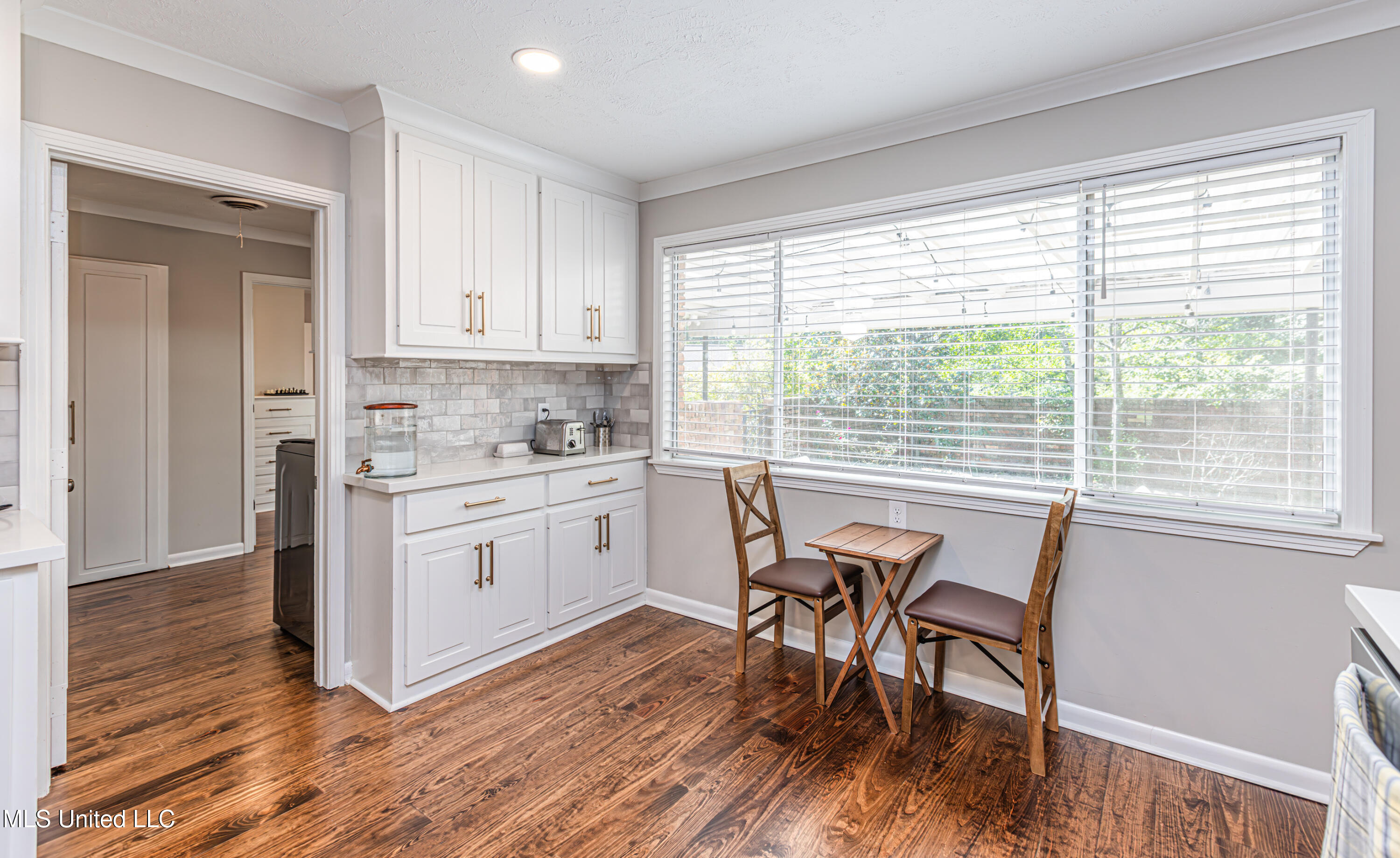 406 Rollingwood Drive Jackson, MS 39211 - Photo 11 of 48 1R4A4188-Enhanced-NR