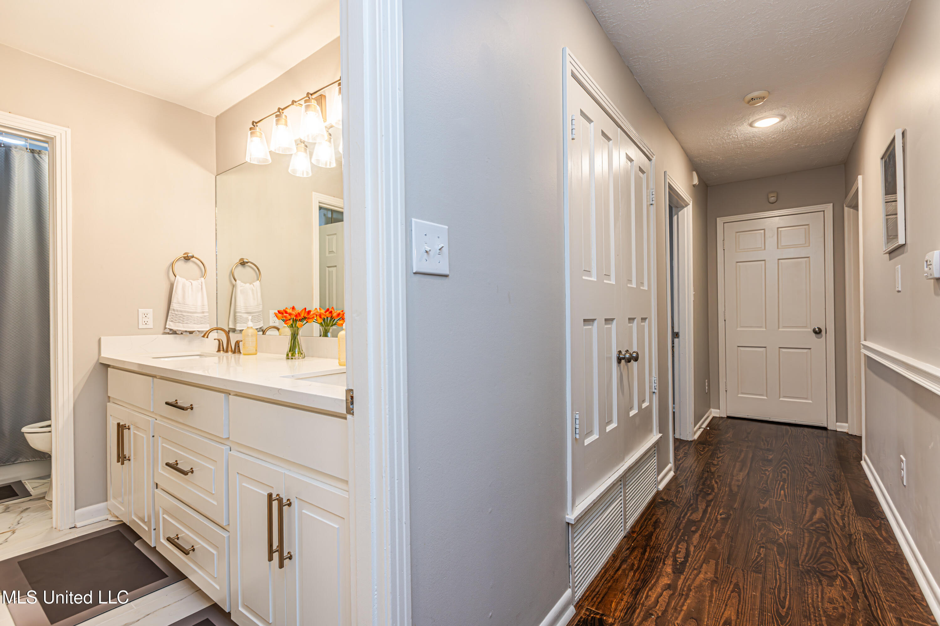 406 Rollingwood Drive Jackson, MS 39211 - Photo 26 of 48 1R4A4205-Enhanced-NR