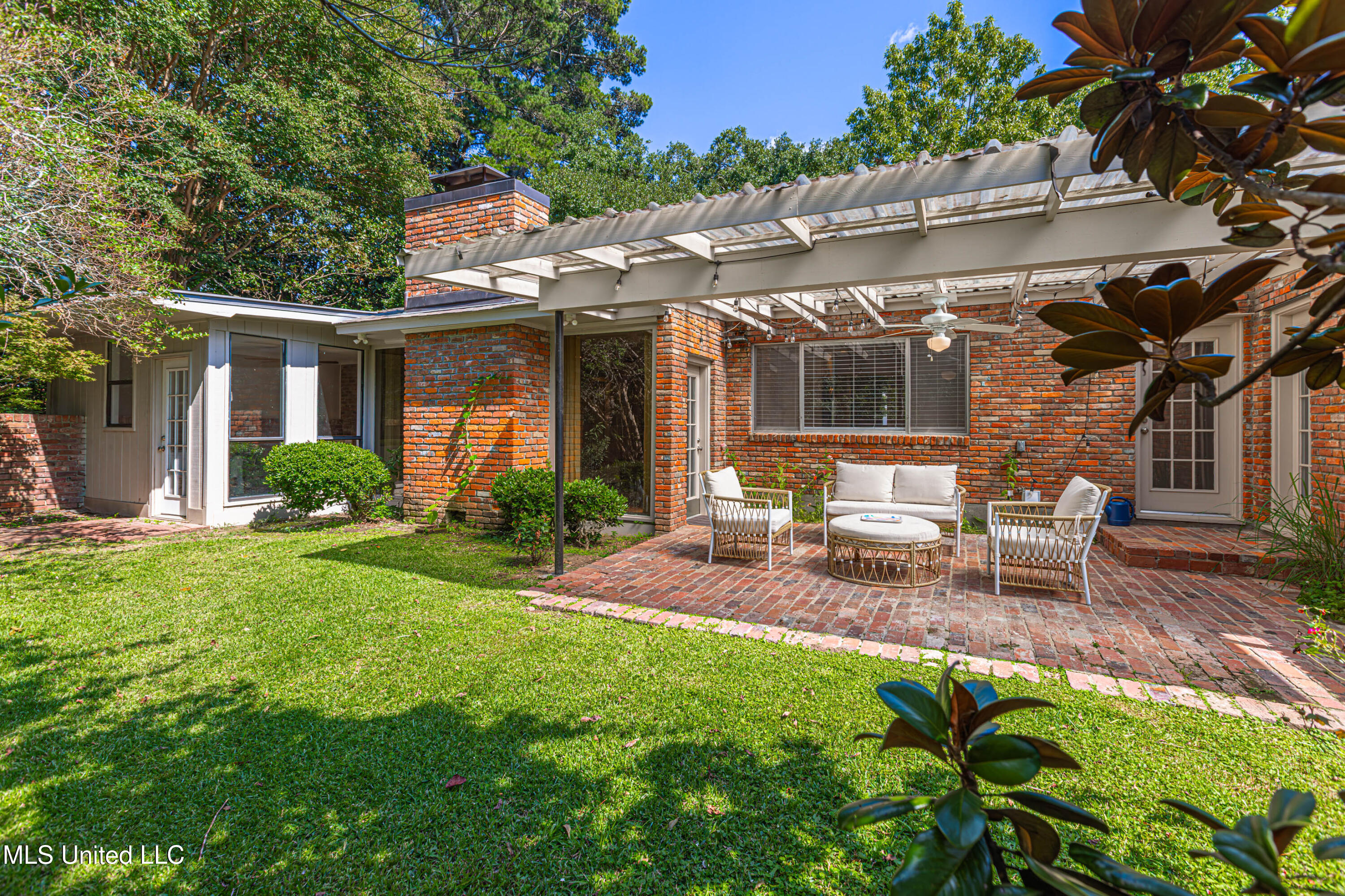 406 Rollingwood Drive Jackson, MS 39211 - Photo 37 of 48 1R4A4168-Enhanced-NR