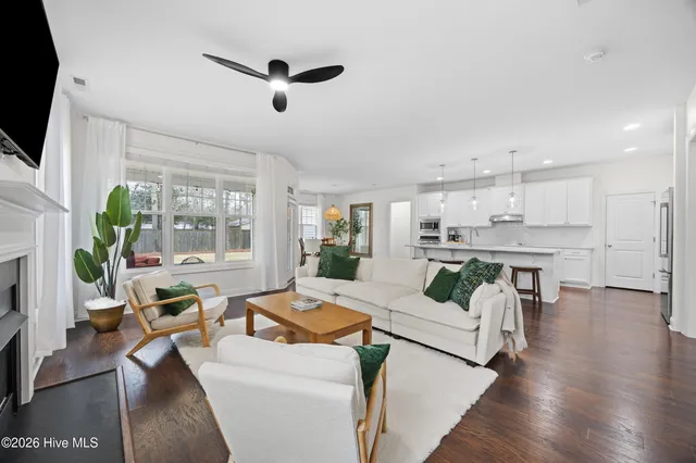 $685,000 | 505 West Craftsman Way, Hampstead, NC 28443