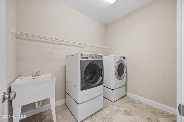 $685,000 | 505 West Craftsman Way, Hampstead, NC 28443