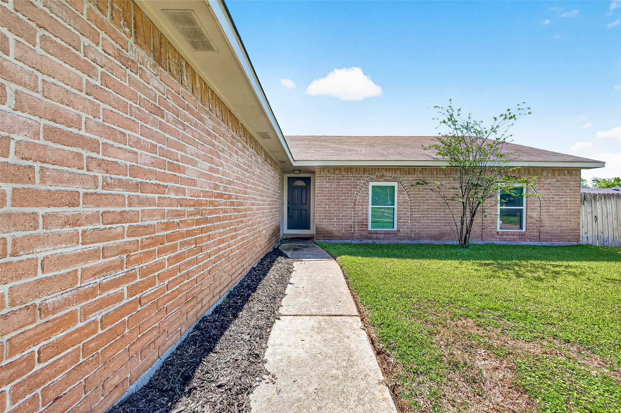 11202 Fleur Drive Houston, TX 77065 - Photo 6 of 41