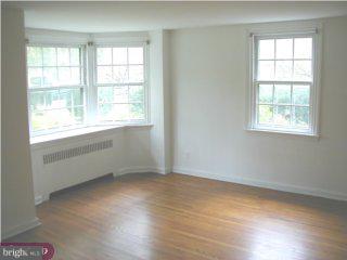 407 Earlington Road Havertown, PA 19083 - Photo 3 of 3