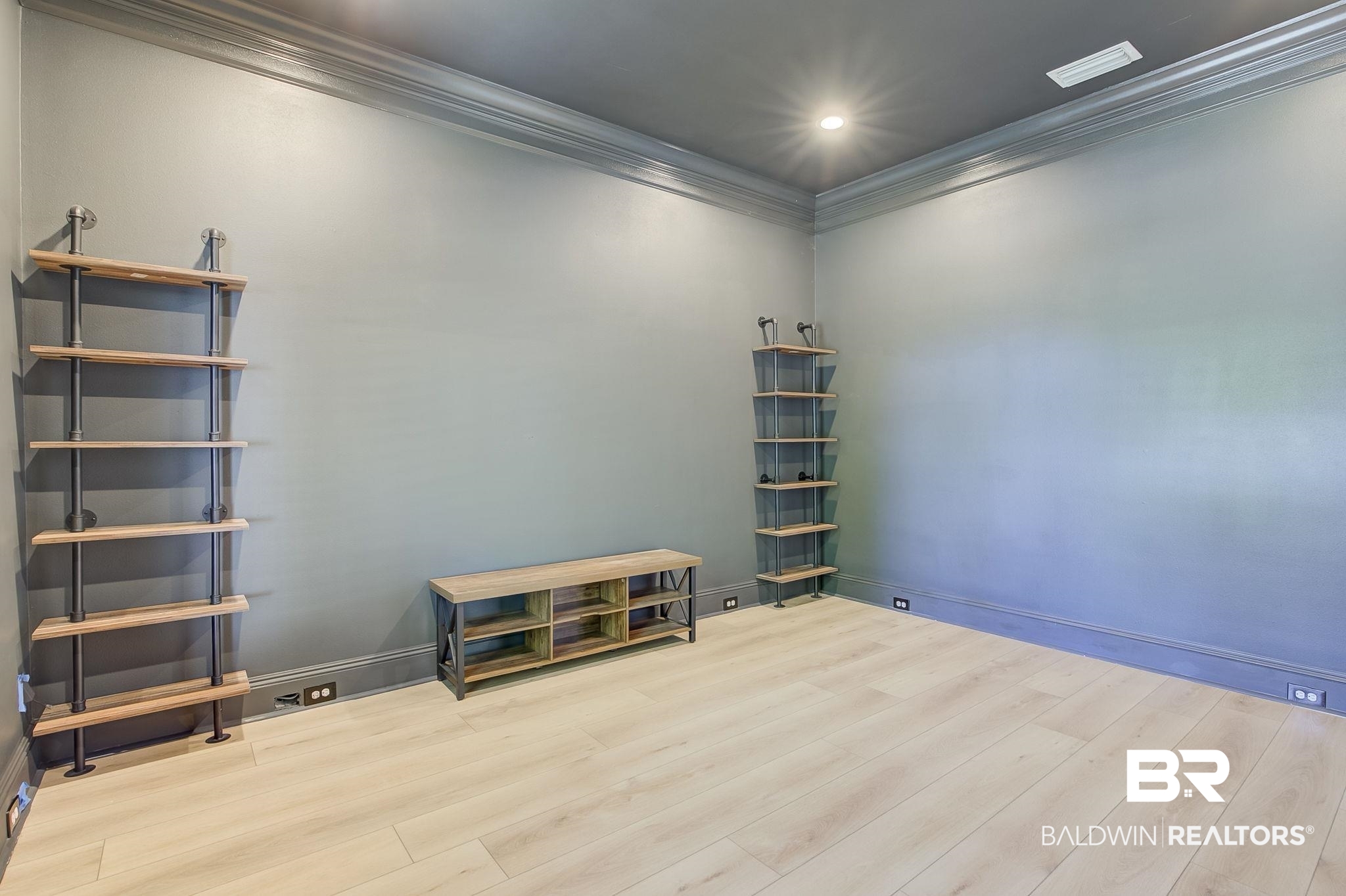 105 High Pines Ridge Fairhope, AL 36532 - Photo 40 of 97 Unfurnished room with crown molding, wood finished floors, baseboards, and recessed lighting